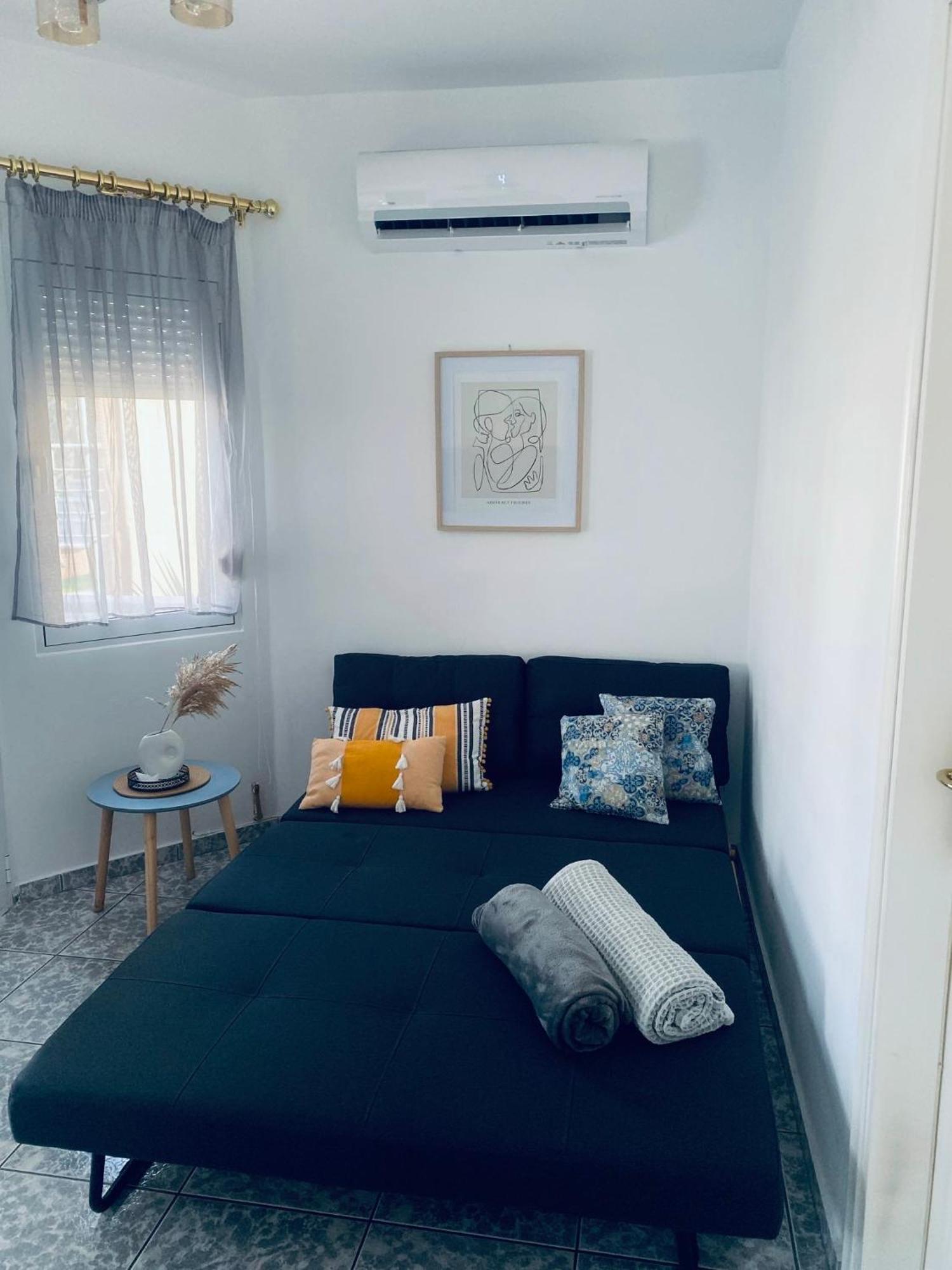 Coastline Apartment Néa Péramos Exteriér fotografie